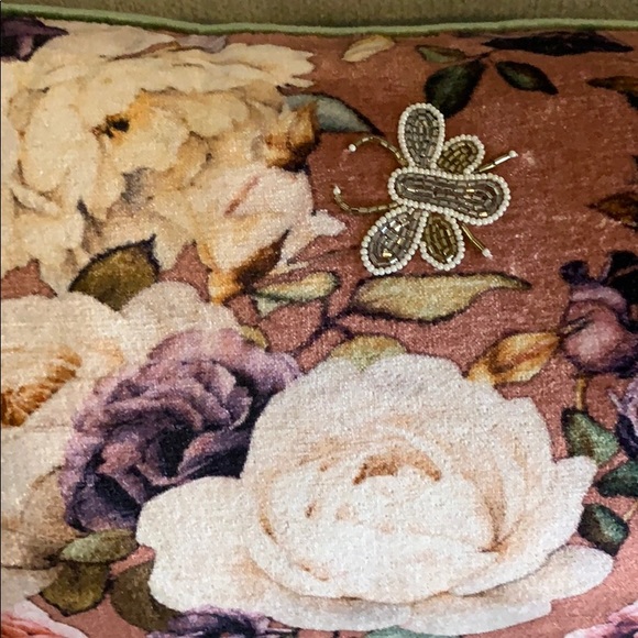 Artistic Accents Accents Accent Decorative Pillow Poshmark